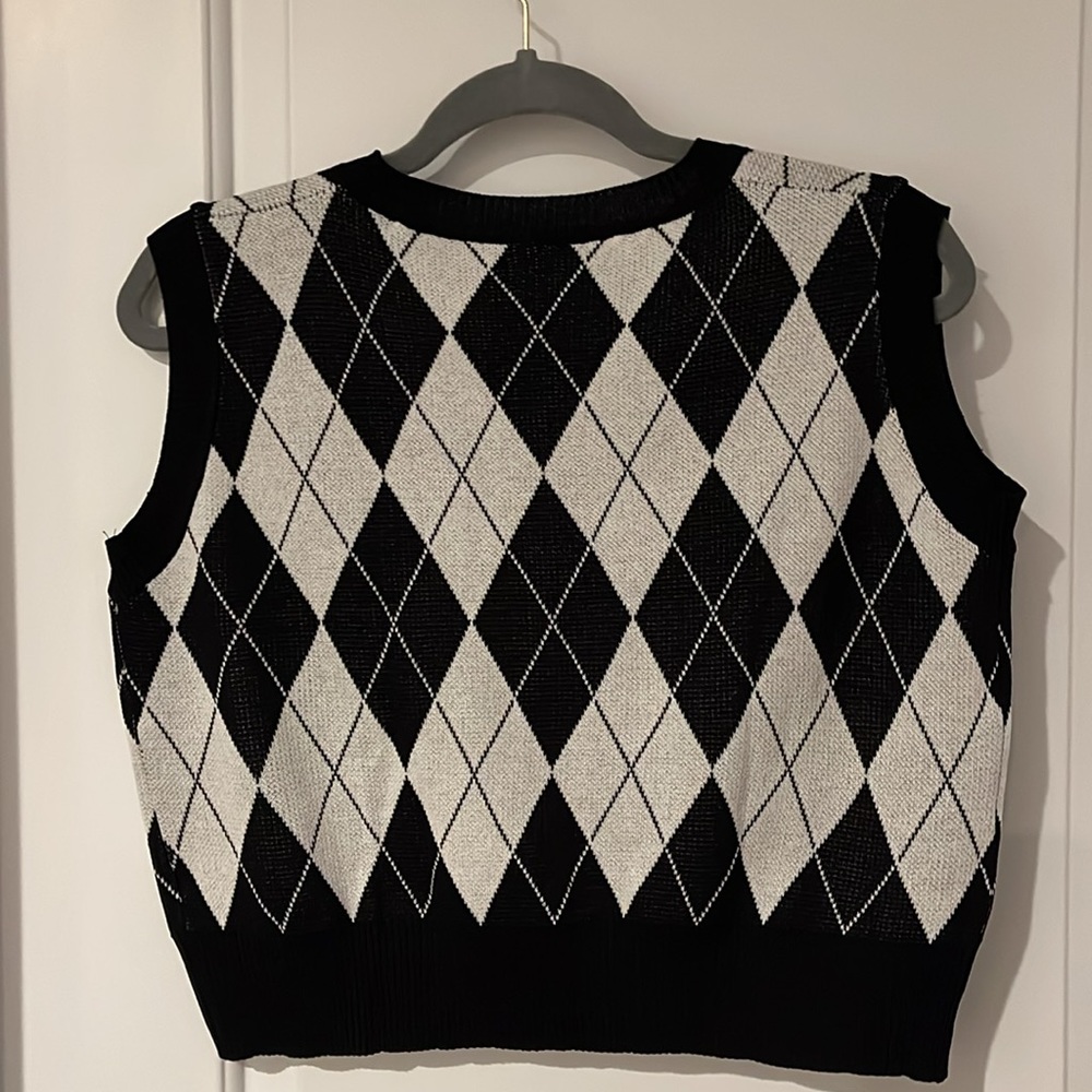 Brand new unsex vest size medium - Picture 4 of 4